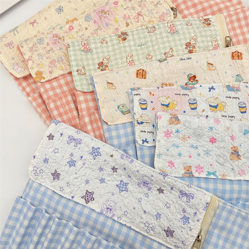 Cute Cartoon Embossed Pencil R - đánh giá và giá Pen Pouch Roll